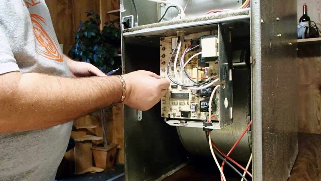 why-is-my-furnace-beeping-hvac-boss
